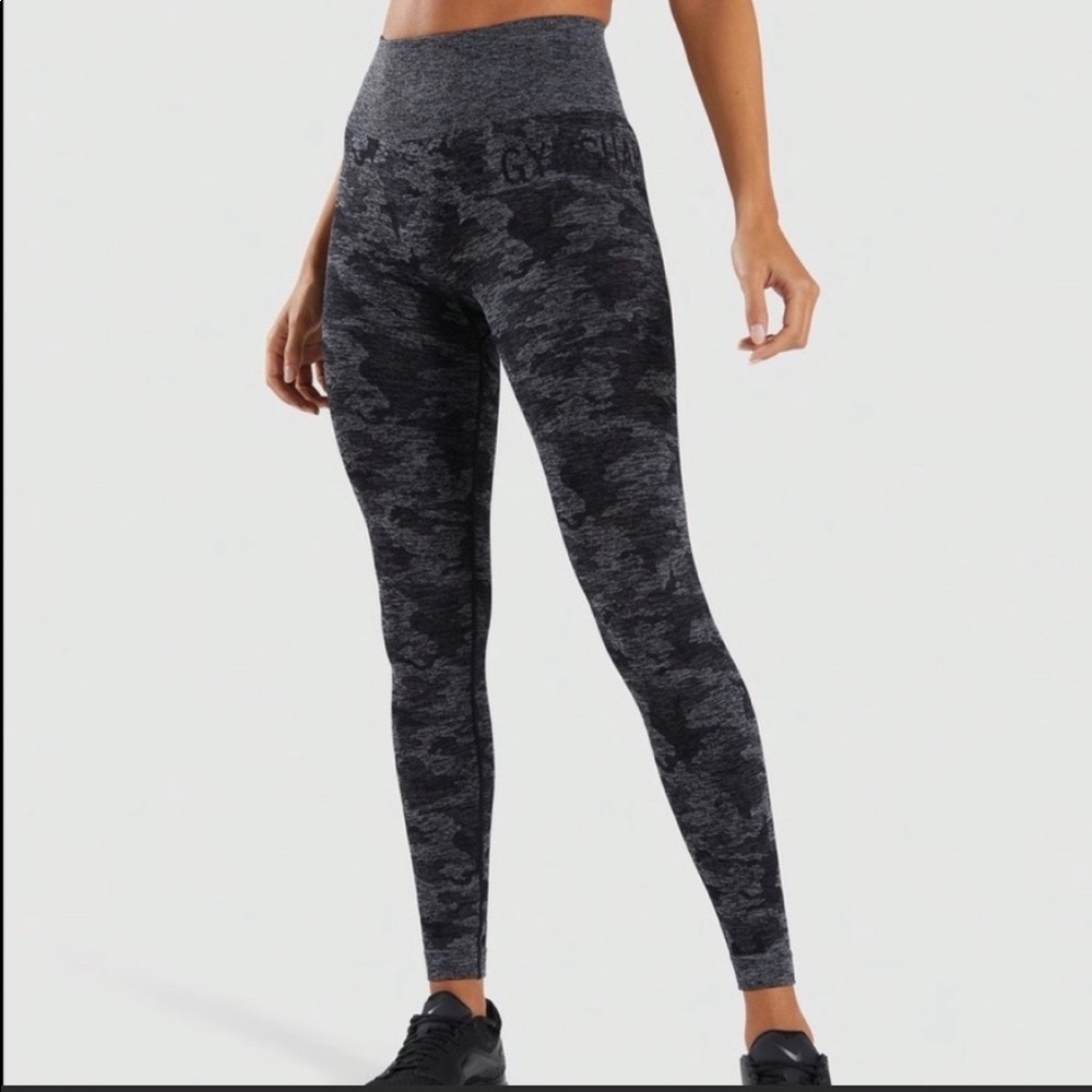 Gymshark Camo Seamless leggings size small